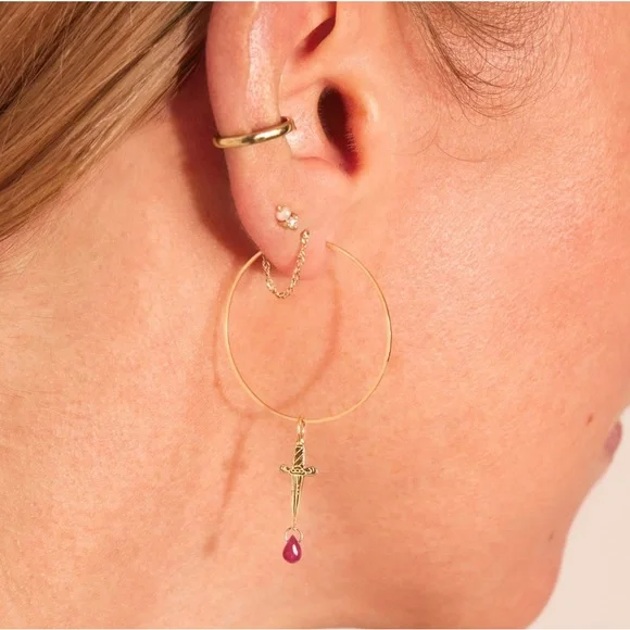 Catbird Blooddrop Kahlo Charm - Picture 16 of 16